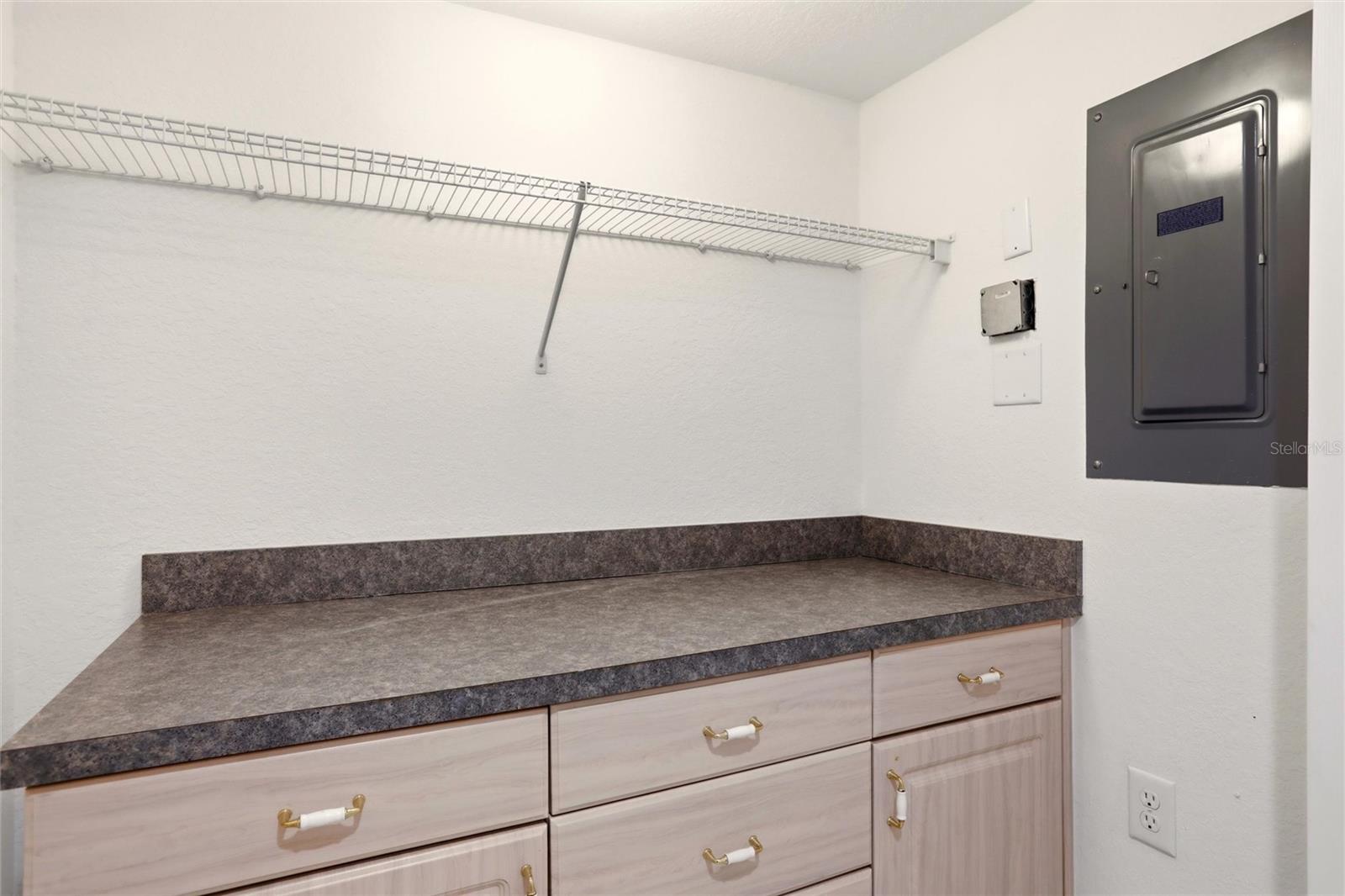 Image 28 of 47 For 601 Shreve Street 25a