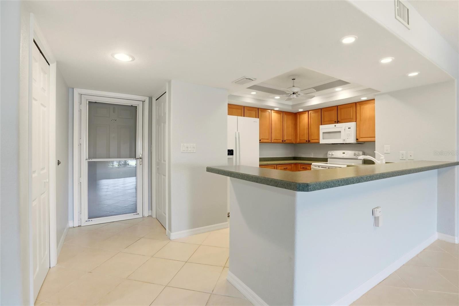 Image 4 of 47 For 601 Shreve Street 25a