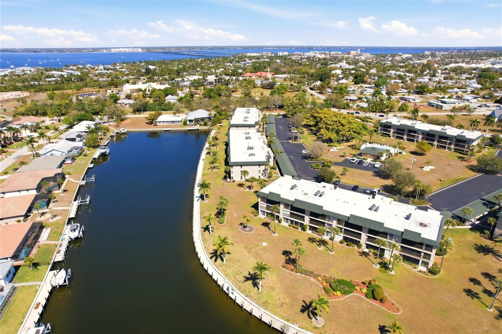 Image 44 of 47 For 601 Shreve Street 25a