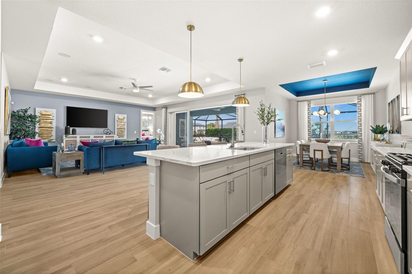 Image 12 of 66 For 44228 Creekside Run Lane