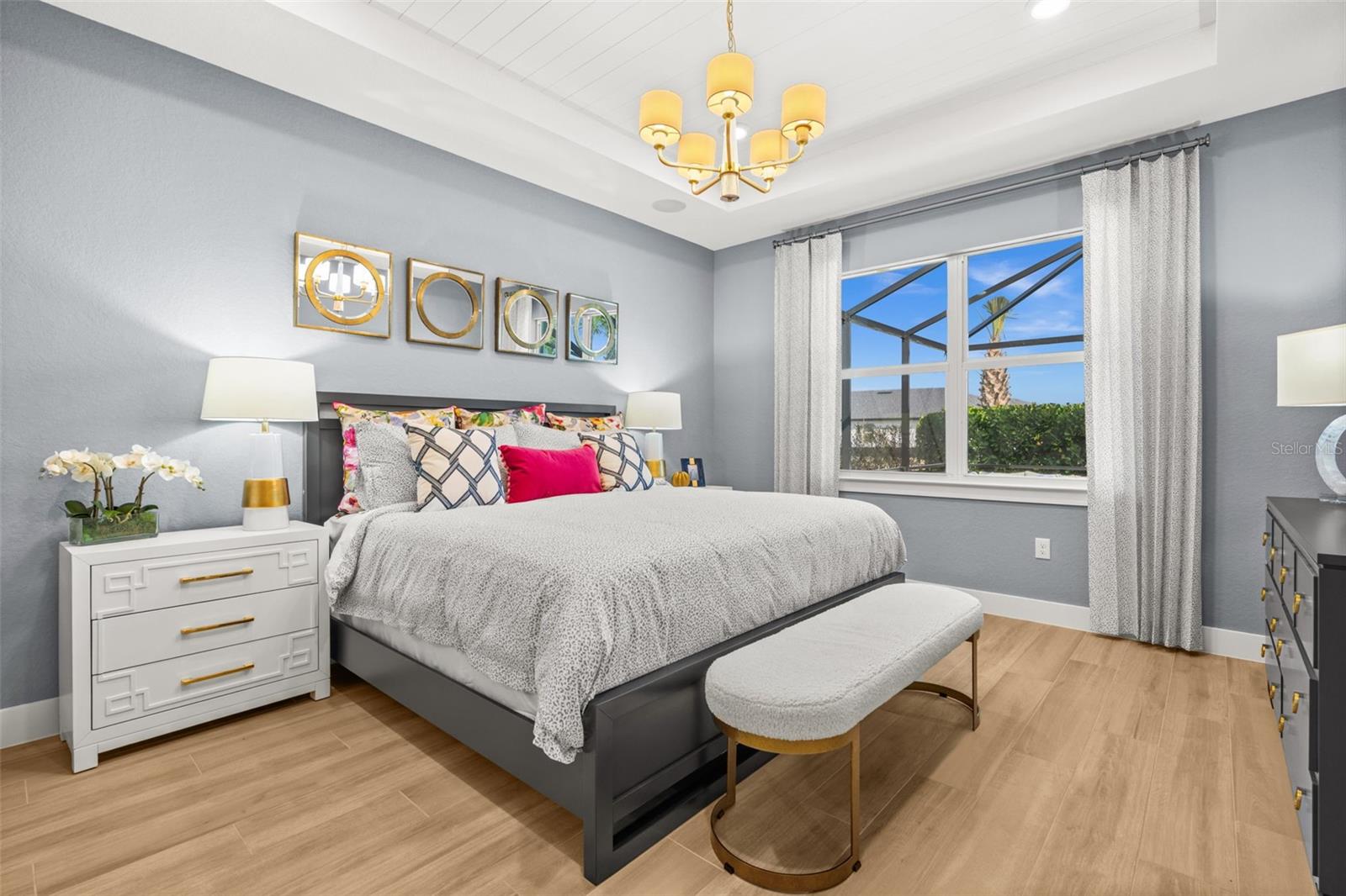 Image 18 of 66 For 44228 Creekside Run Lane