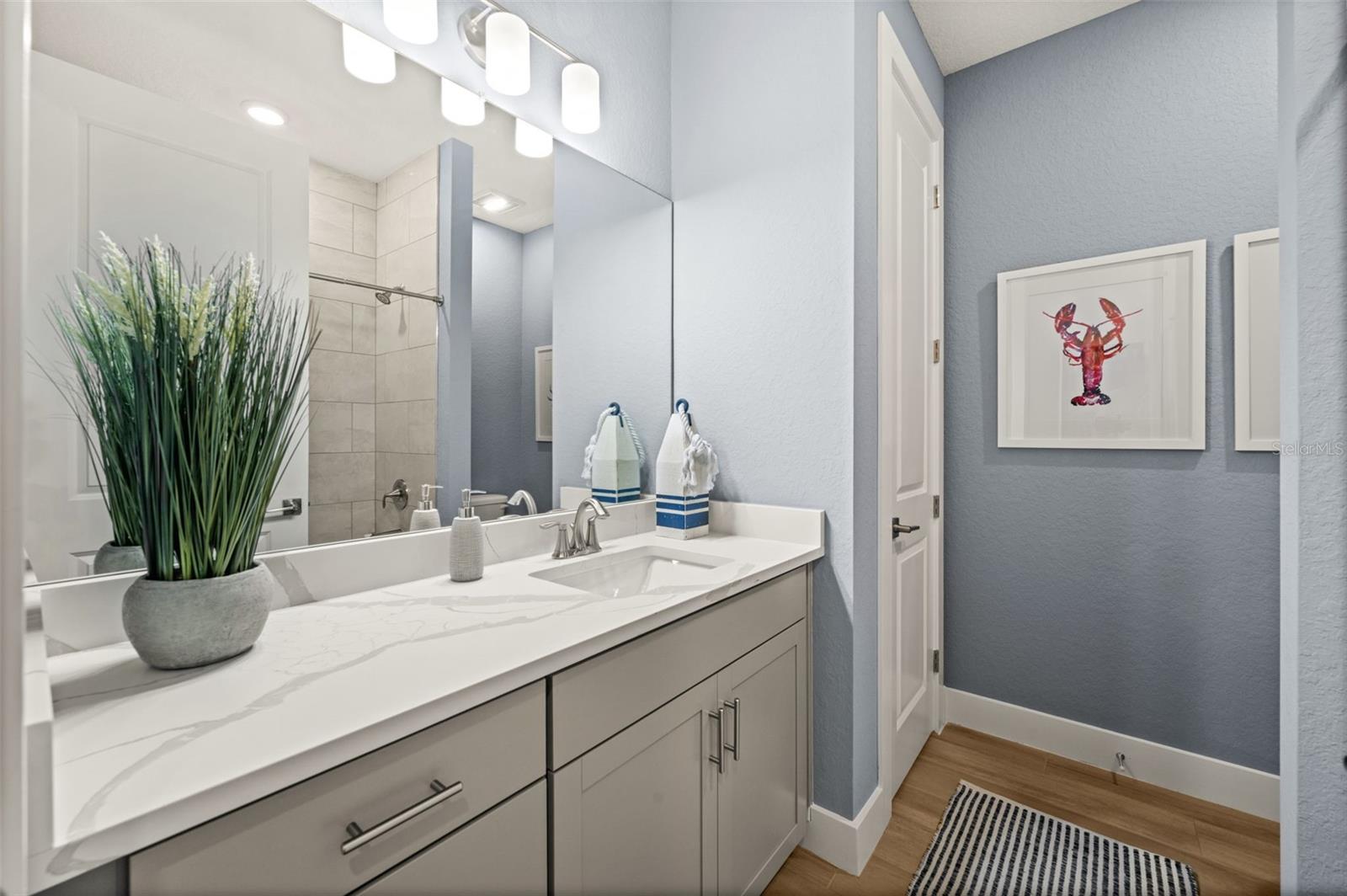 Image 27 of 66 For 44228 Creekside Run Lane