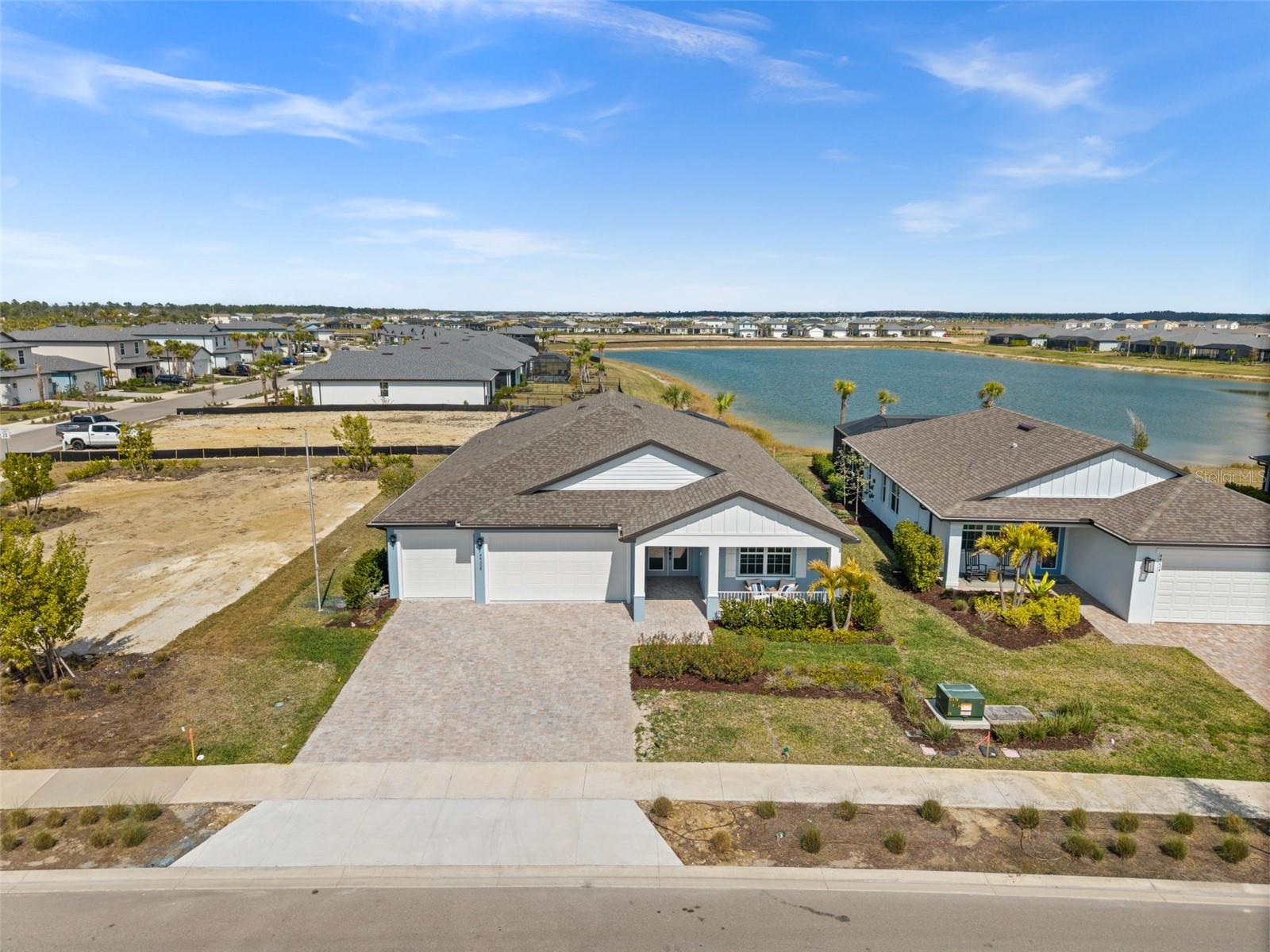 Image 45 of 66 For 44228 Creekside Run Lane