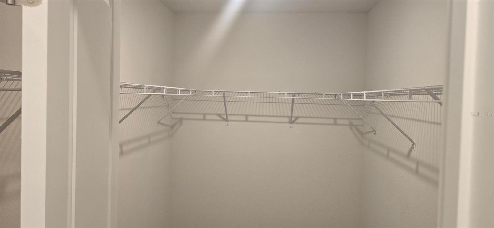 Image 6 of 11 For 444 Athabasca Court