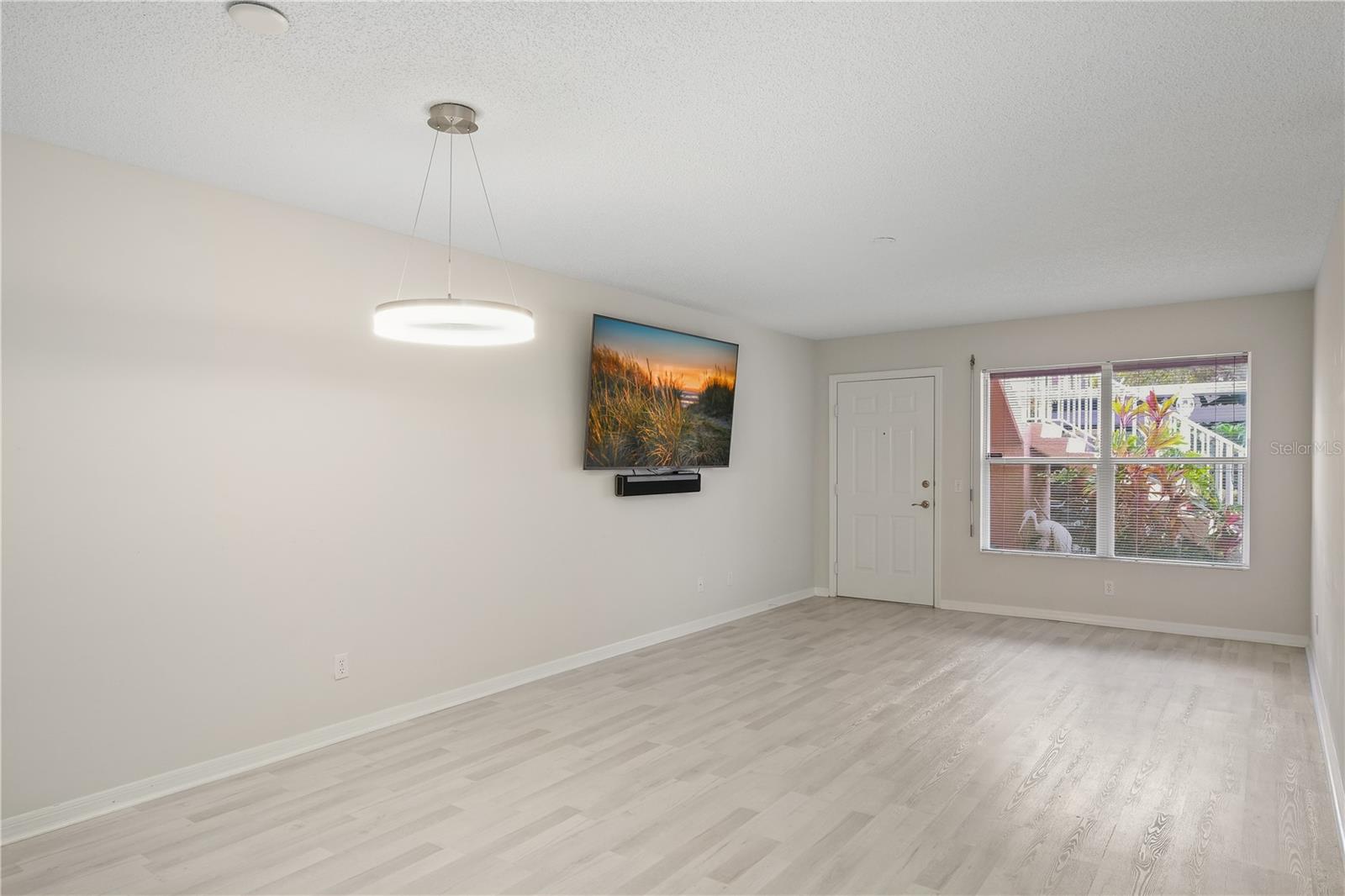 Image 20 of 42 For 3930 Leeward Passage Court 103