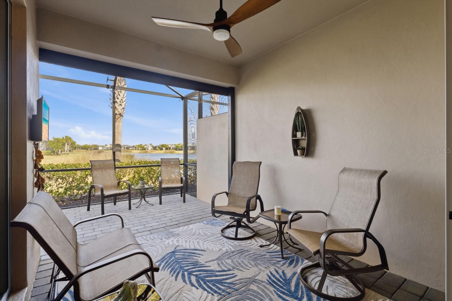 Image 22 of 44 For 17652 Woodland Court