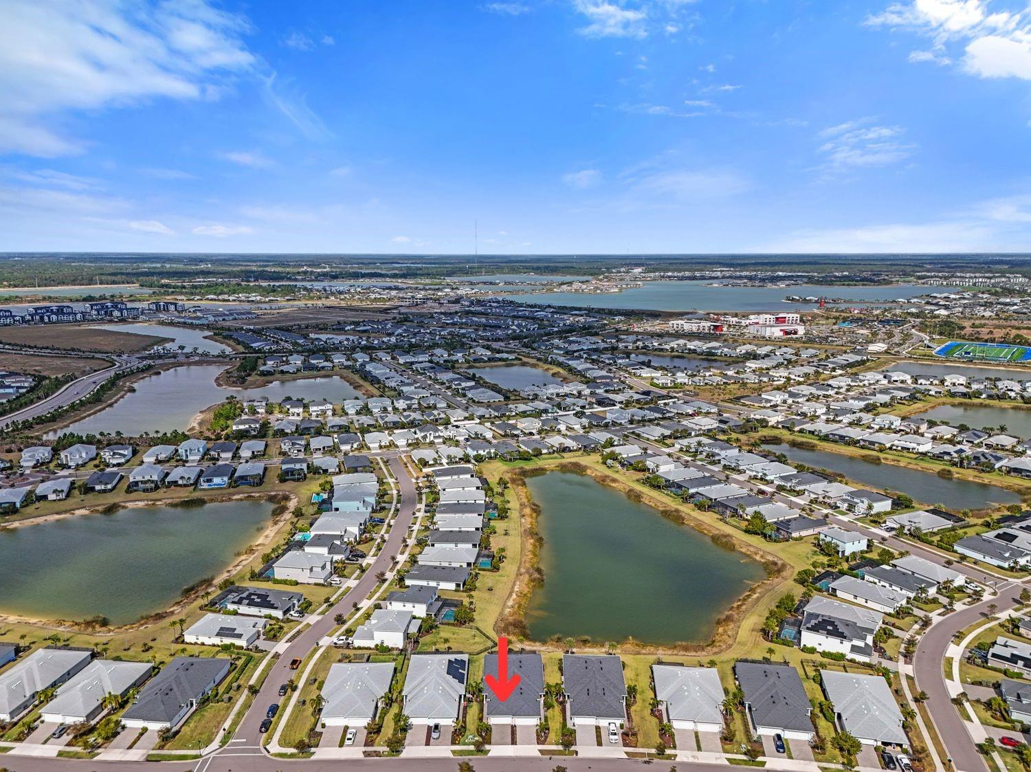 Image 29 of 44 For 17652 Woodland Court