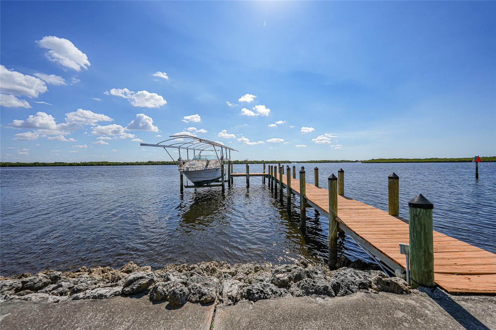 Image 20 of 80 For 3796 Peace River Drive