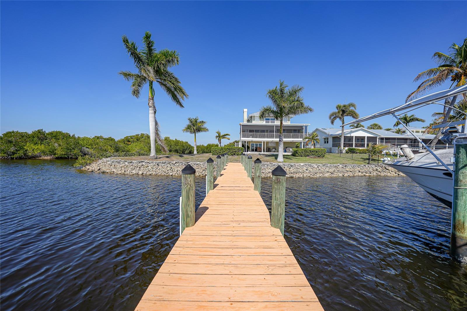 Image 26 of 80 For 3796 Peace River Drive