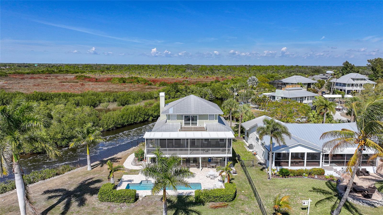 Image 4 of 80 For 3796 Peace River Drive