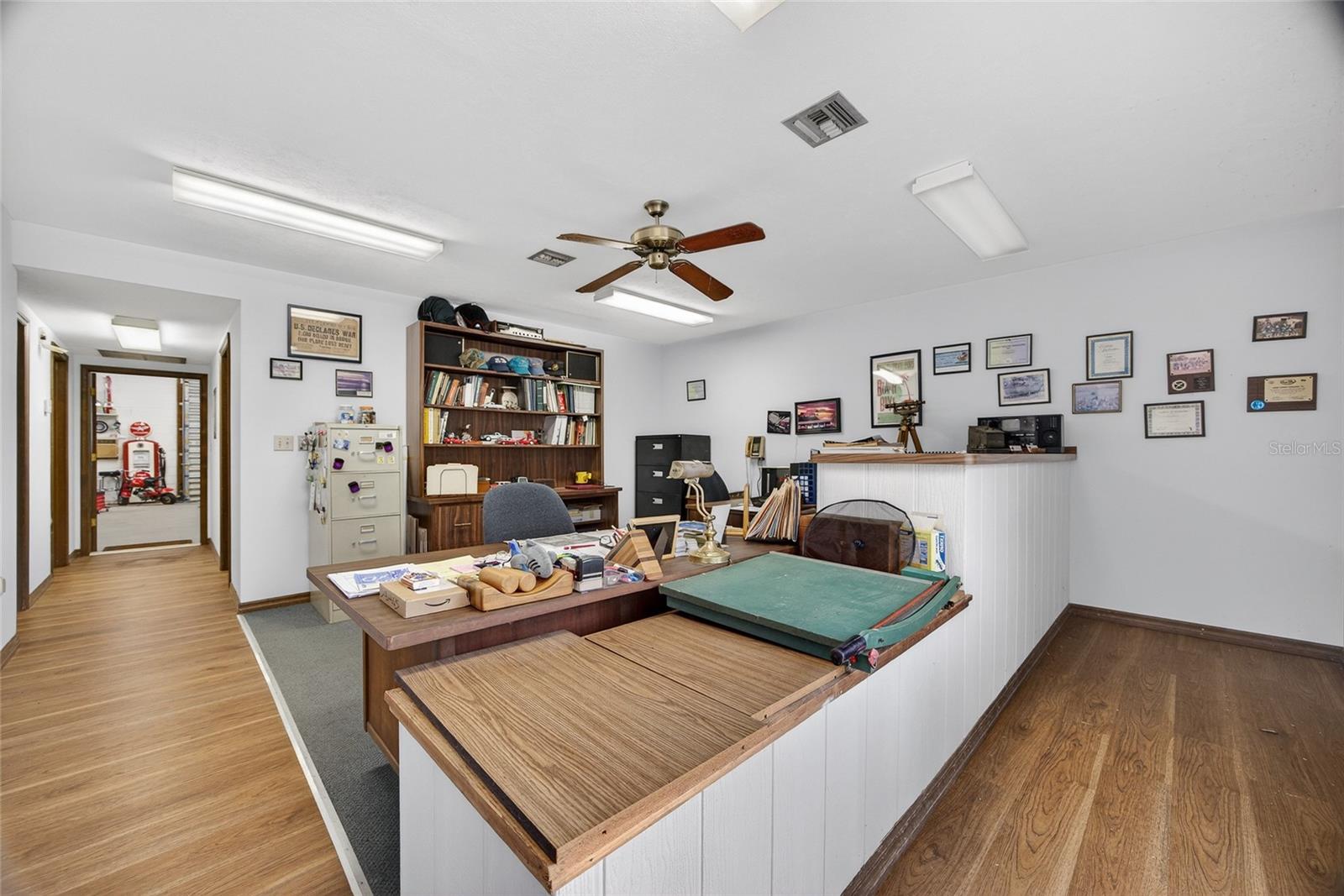 Image 9 of 30 For 3400 Rowland Drive