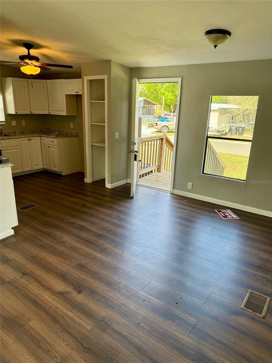 Details for 3123 Crystal Hills Drive, LAKELAND, FL 33801