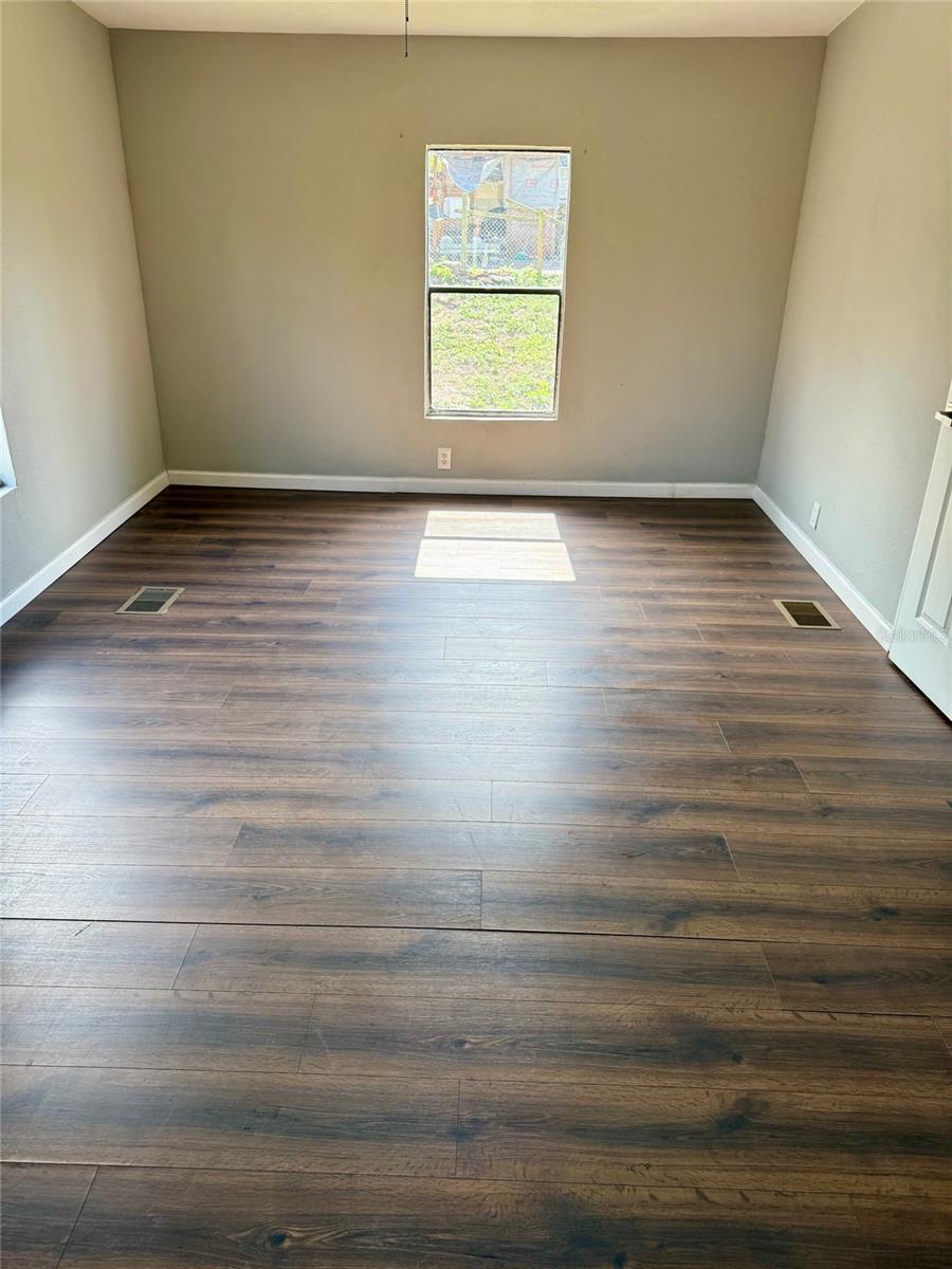 Image 16 of 28 For 3123 Crystal Hills Drive