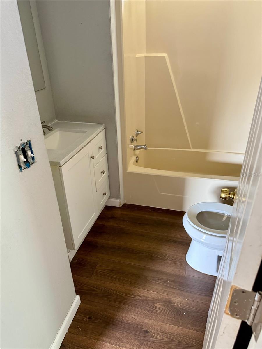 Image 21 of 28 For 3123 Crystal Hills Drive