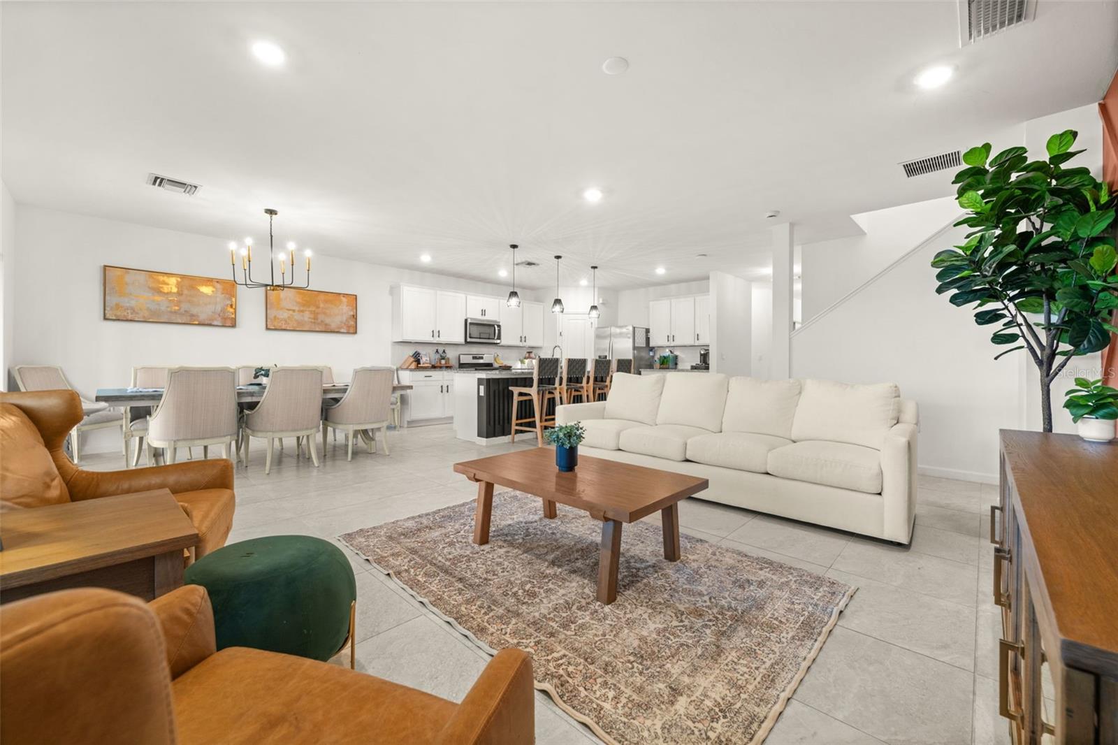 Image 14 of 57 For 42443 Cascade Drive