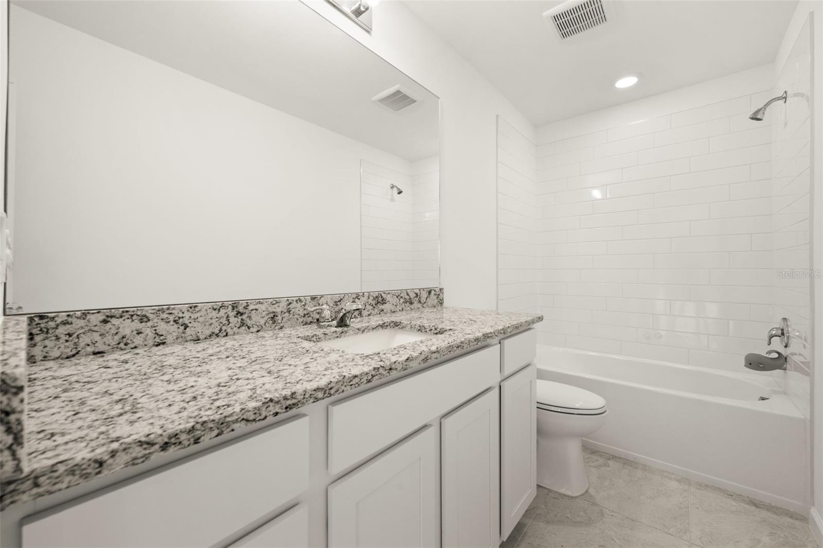 Image 18 of 57 For 42443 Cascade Drive