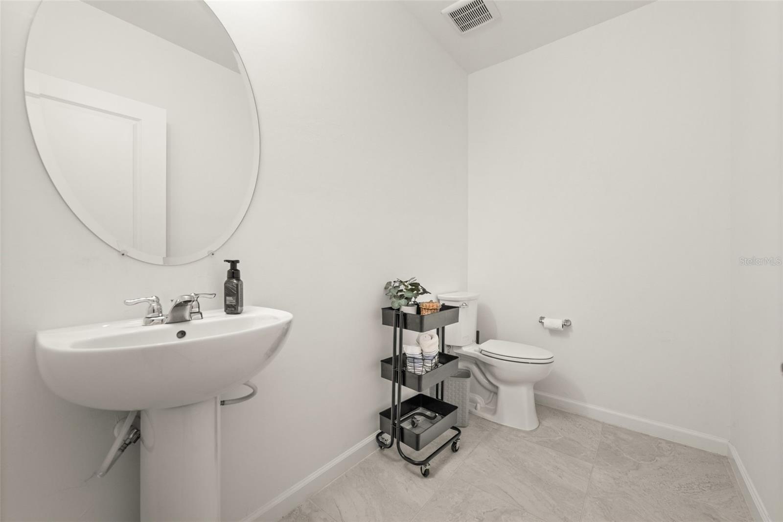 Image 21 of 57 For 42443 Cascade Drive