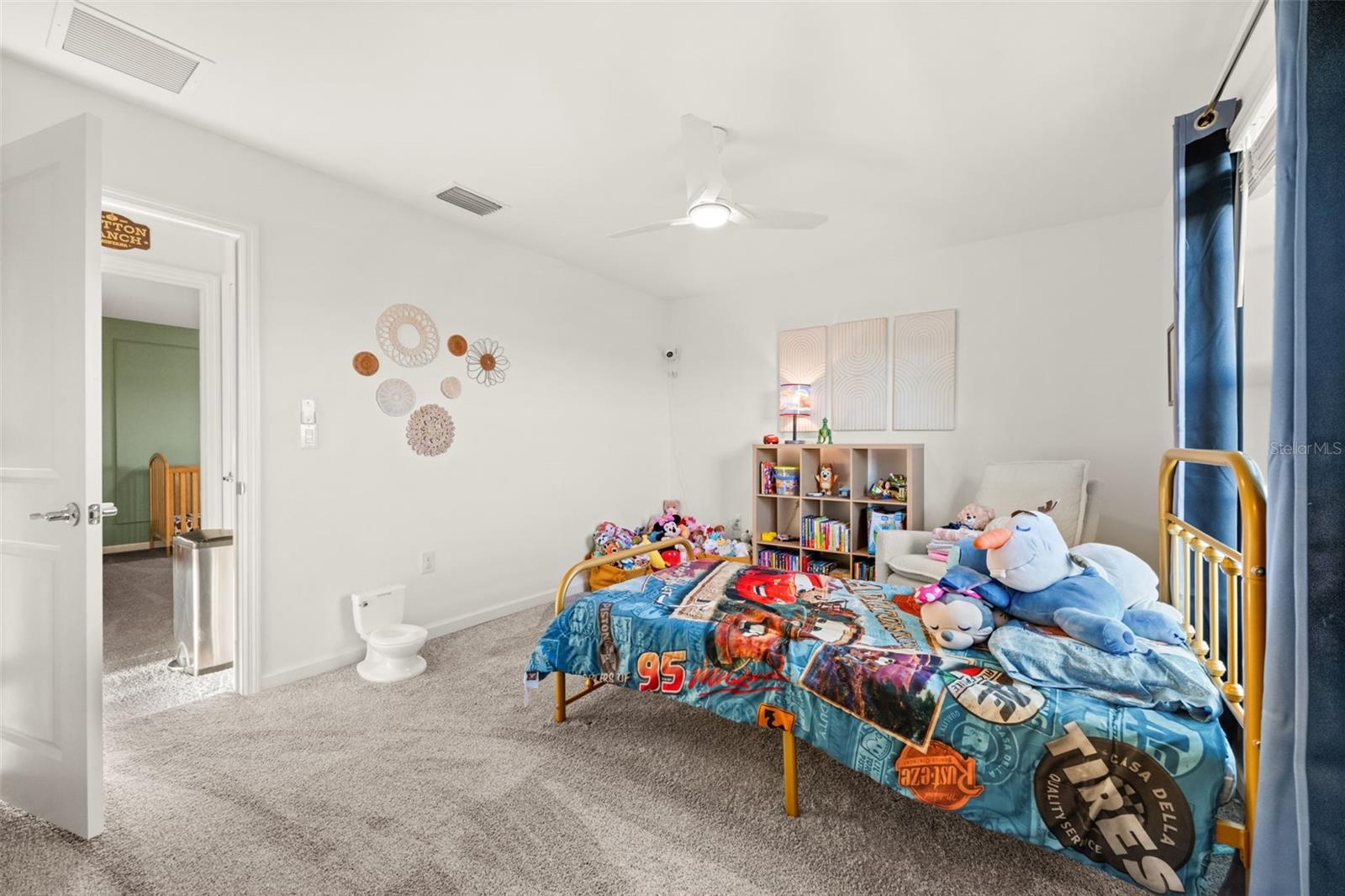 Image 29 of 57 For 42443 Cascade Drive