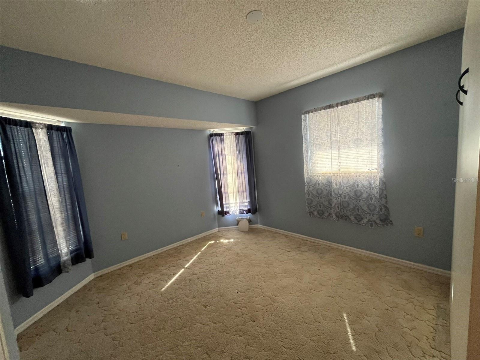 Image 10 of 17 For 1111 Brown Street