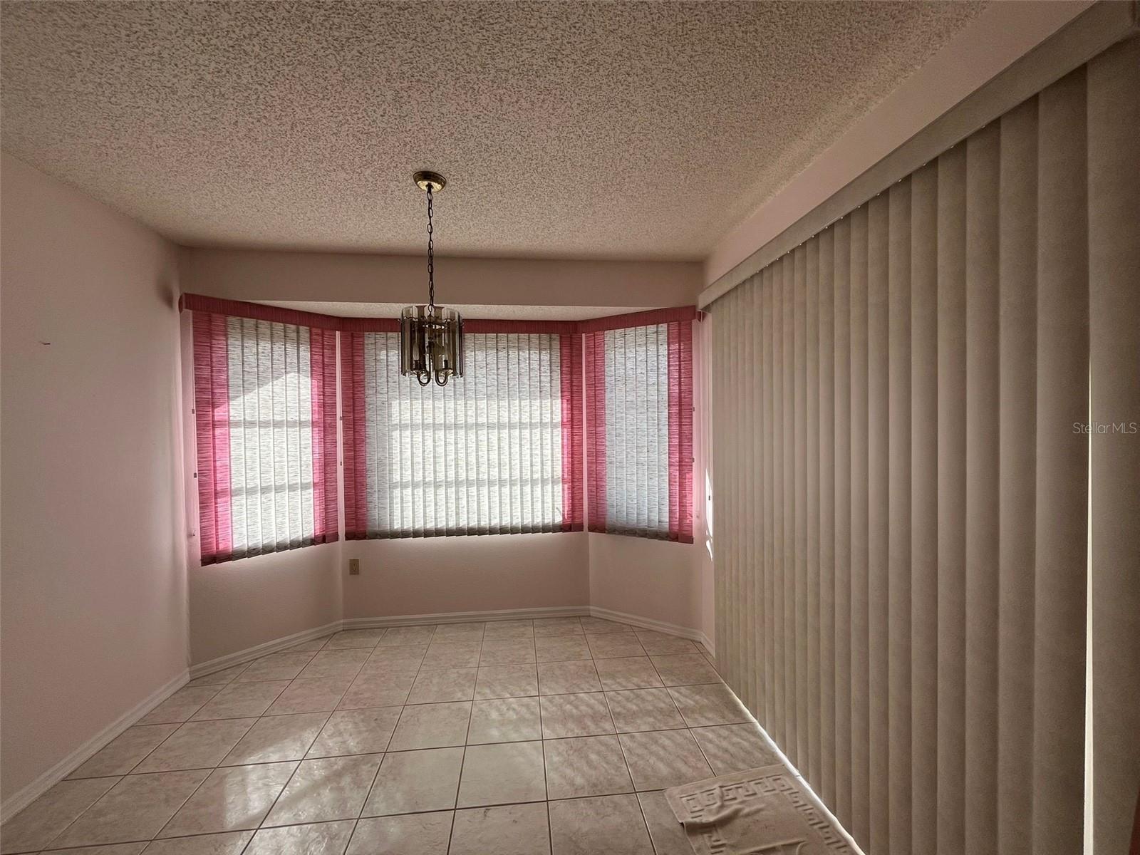 Image 2 of 17 For 1111 Brown Street