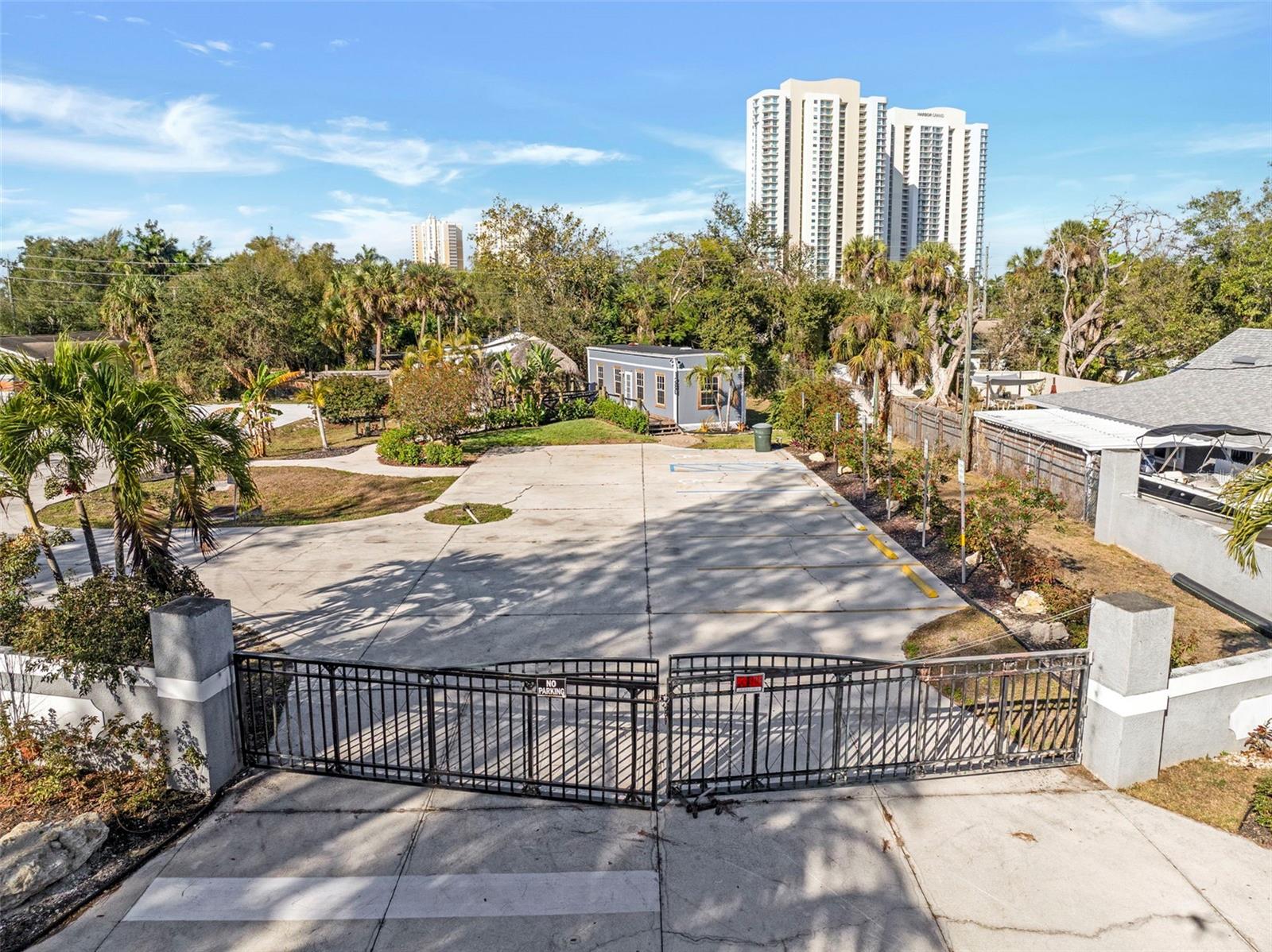 Image 12 of 28 For 1280 & 1290 Williams Street