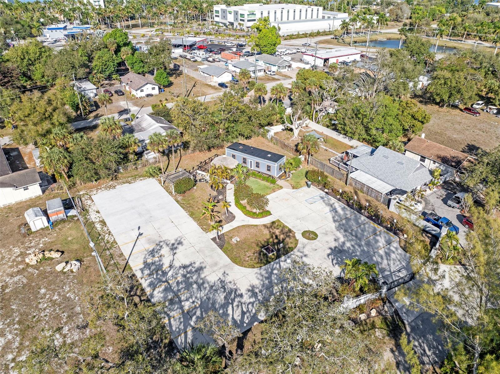 Image 5 of 28 For 1280 & 1290 Williams Street