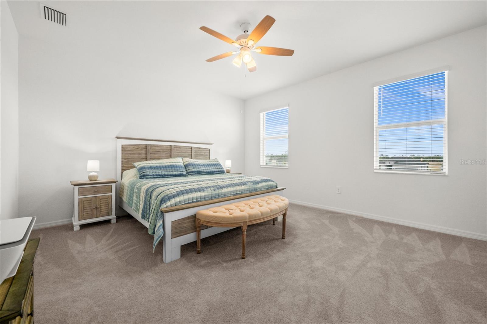 Image 16 of 44 For 14915 White Pearl Road