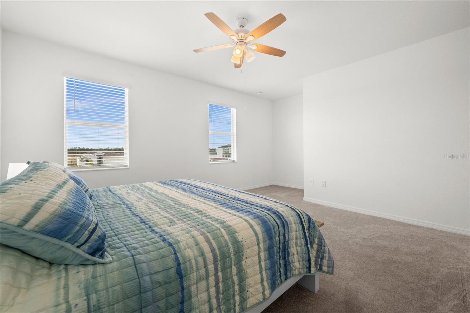 Image 17 of 44 For 14915 White Pearl Road