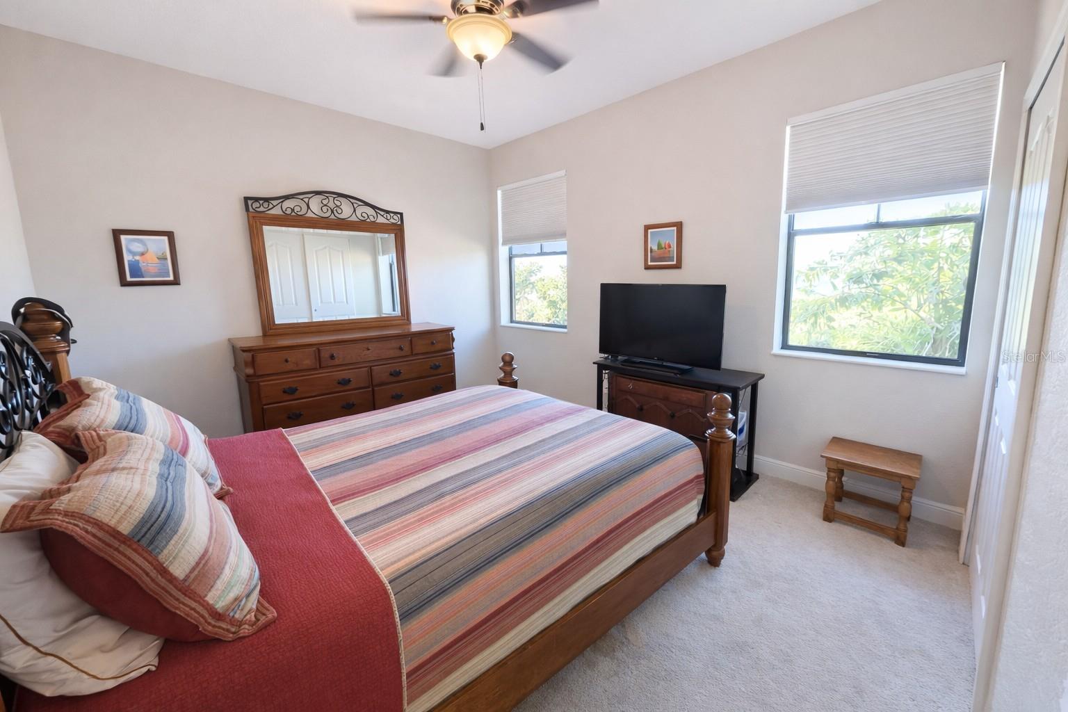 Image 24 of 35 For 2 Stern Place