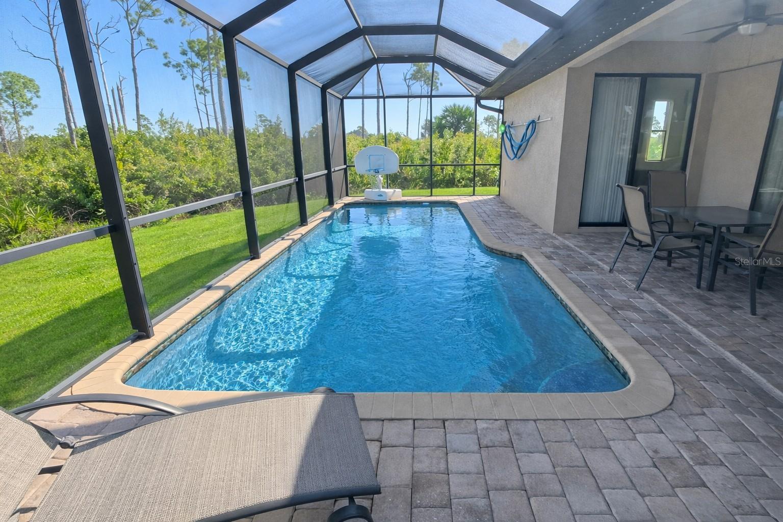 Image 32 of 35 For 2 Stern Place