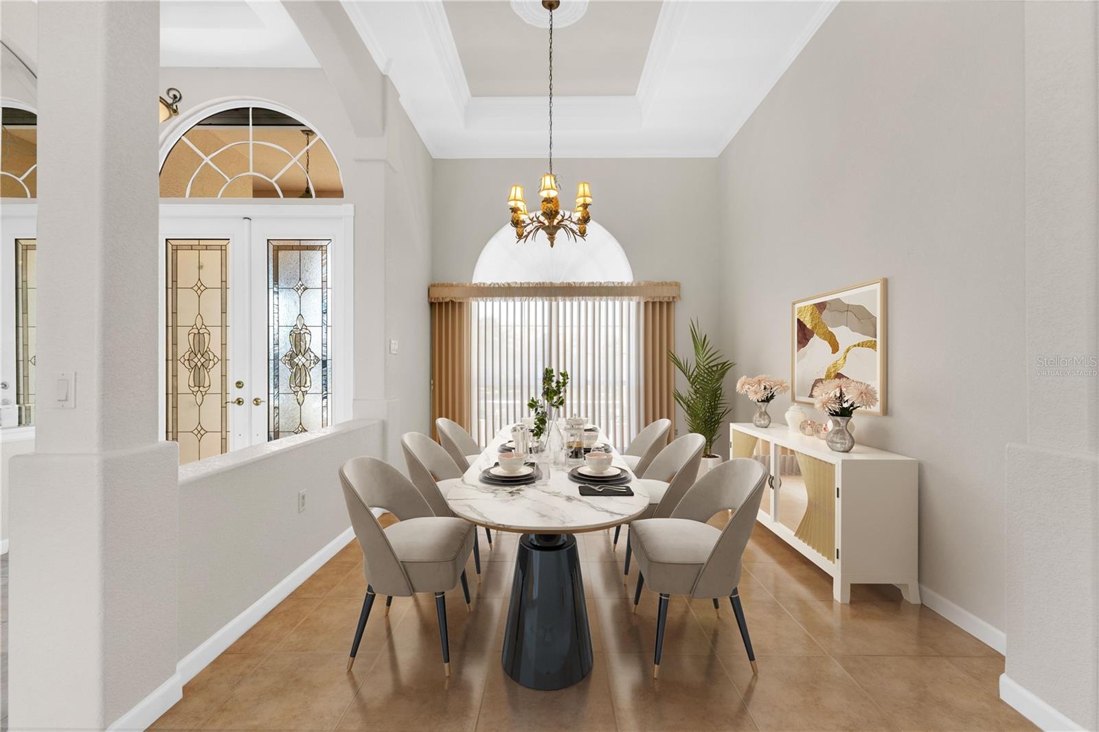 Image 10 of 97 For 570 Andora Drive