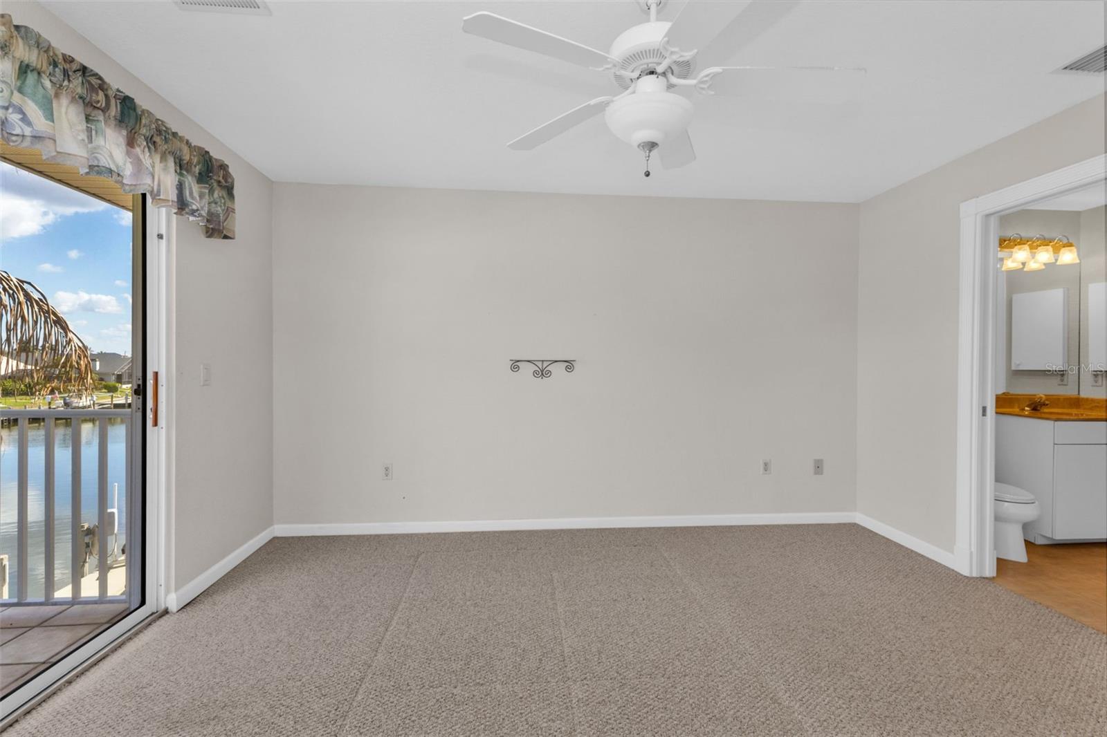 Image 55 of 97 For 570 Andora Drive