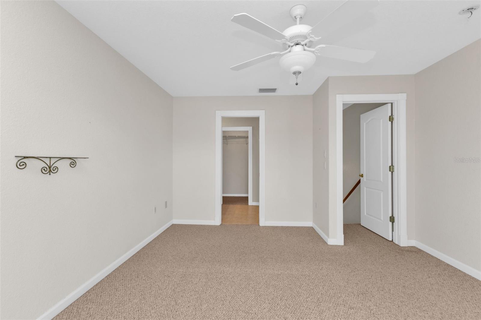 Image 56 of 97 For 570 Andora Drive