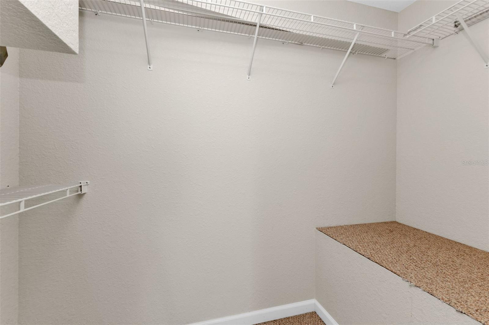 Image 61 of 97 For 570 Andora Drive