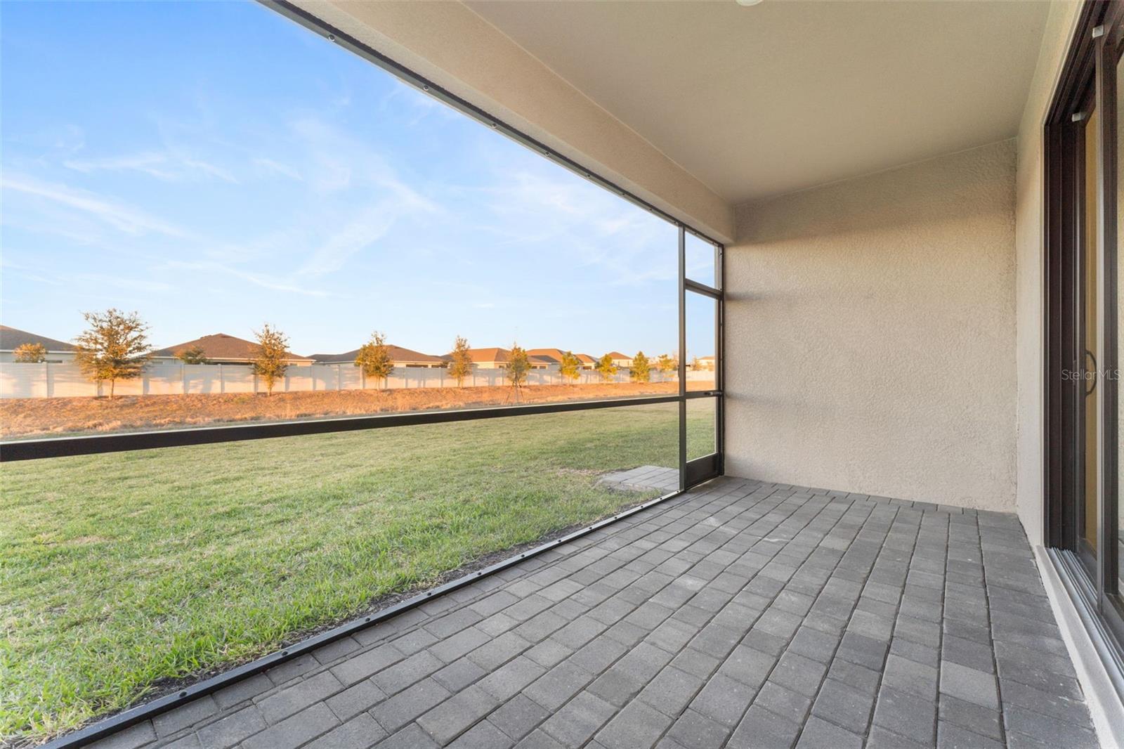 Image 36 of 48 For 1590 Saddlewood Circle