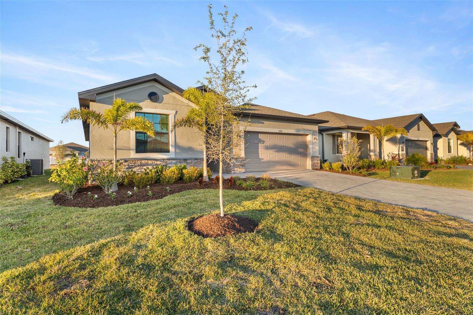 Image 41 of 48 For 1590 Saddlewood Circle