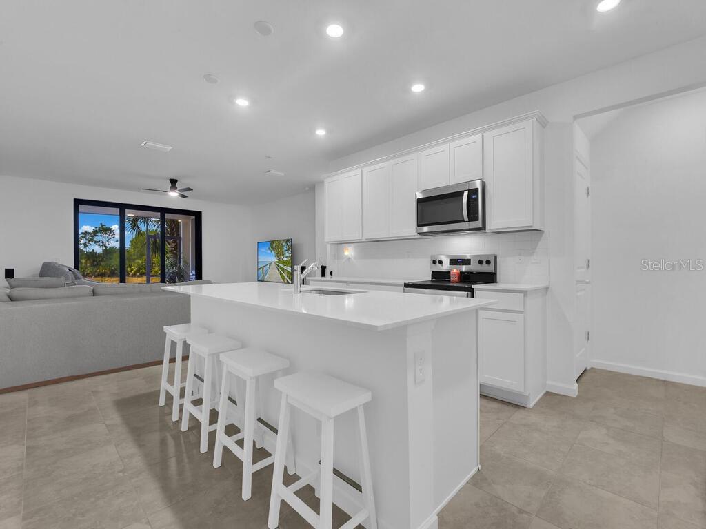 Image 3 of 21 For 1477 Weeping Willow Court