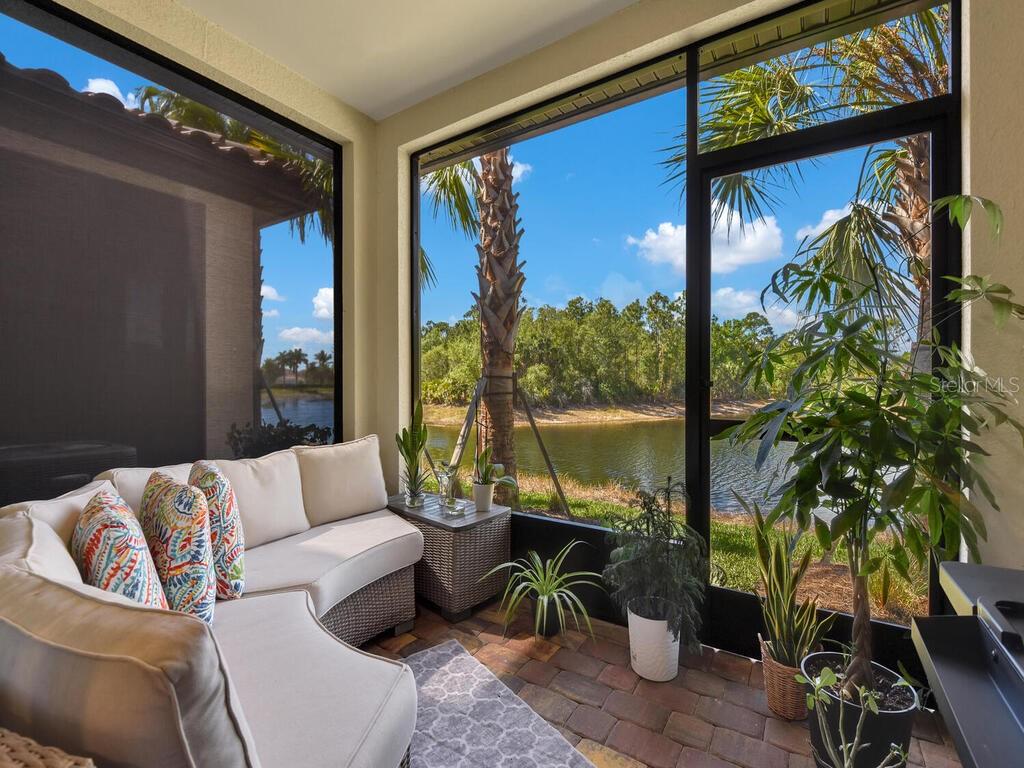 Image 6 of 21 For 1477 Weeping Willow Court