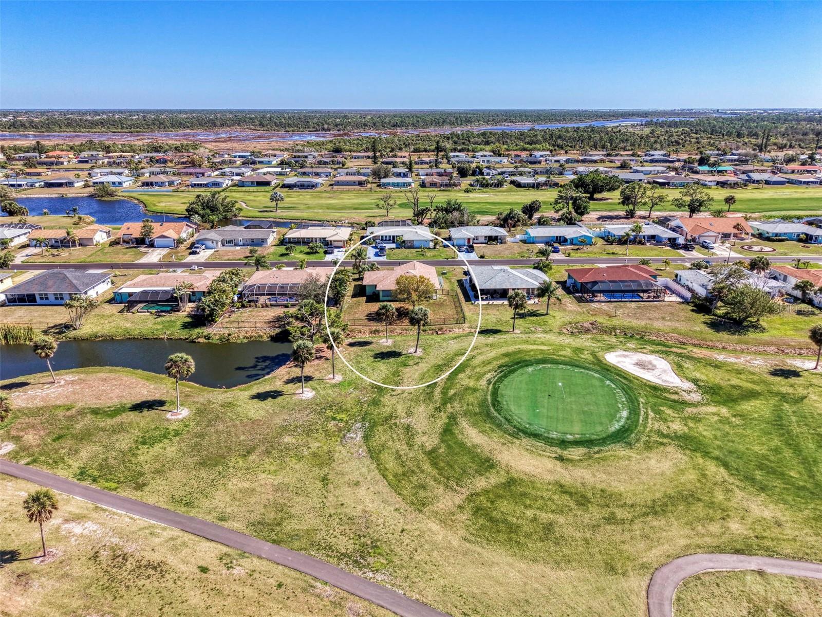 Image 3 of 50 For 22 Oakland Hills Court