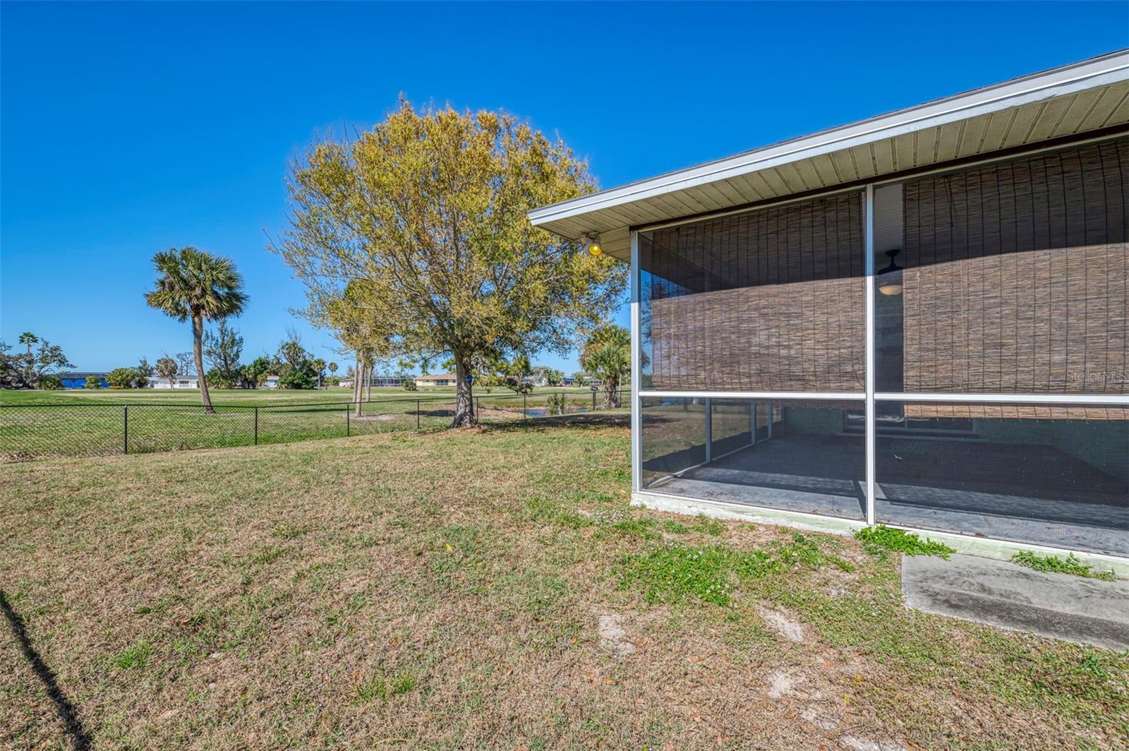 Image 35 of 50 For 22 Oakland Hills Court