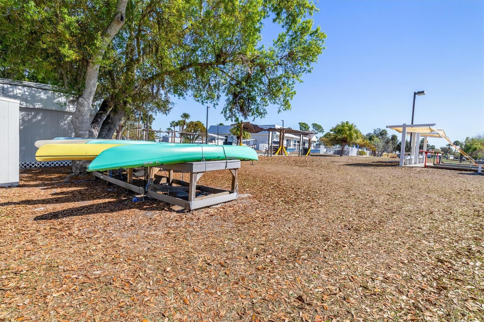 Image 46 of 50 For 1000 Kings Highway 182