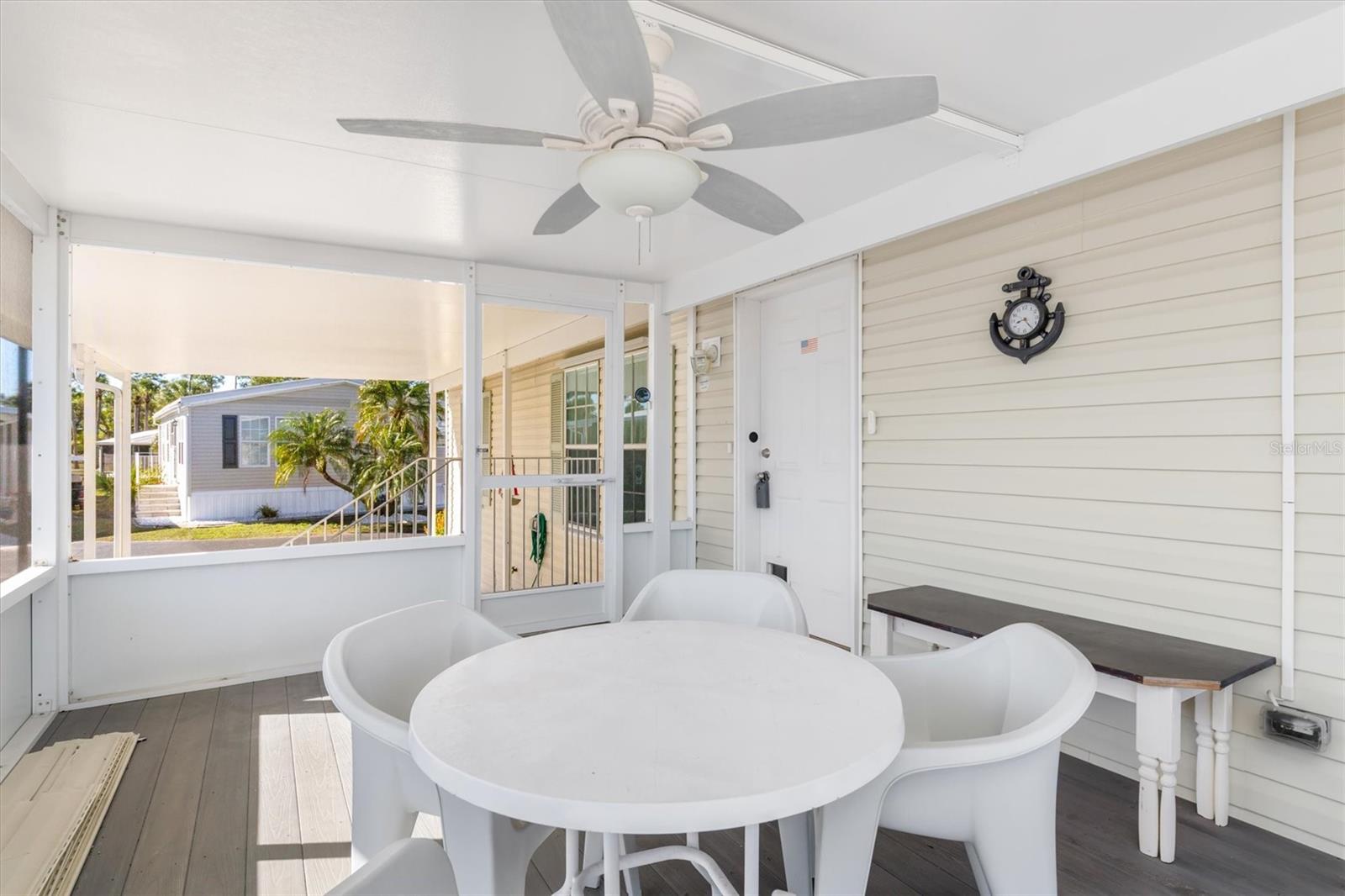 Image 7 of 50 For 1000 Kings Highway 182