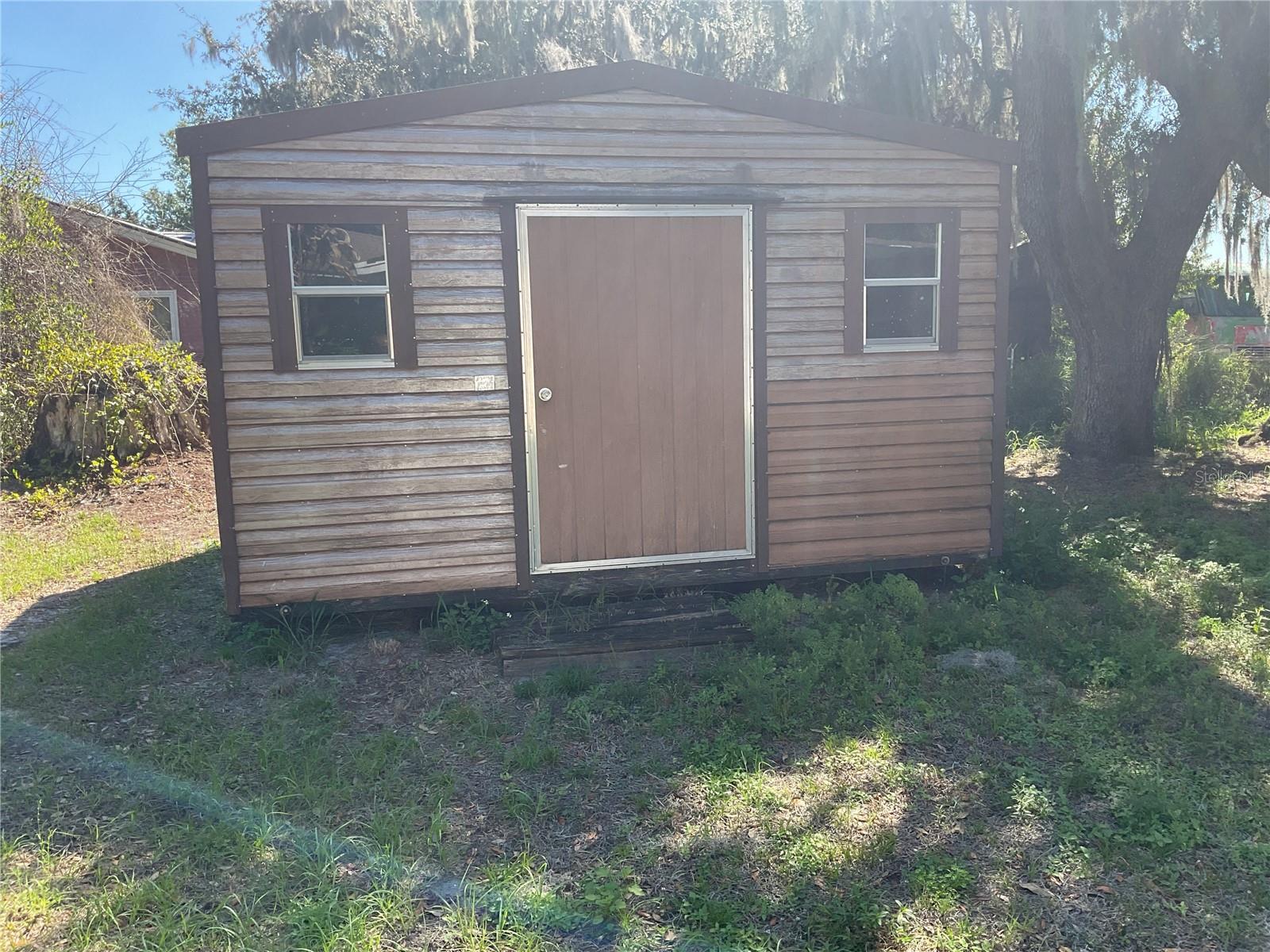 Image 9 of 13 For 3221 Davis Street