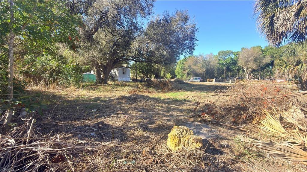 Image 3 of 7 For 8395 Ebson Drive