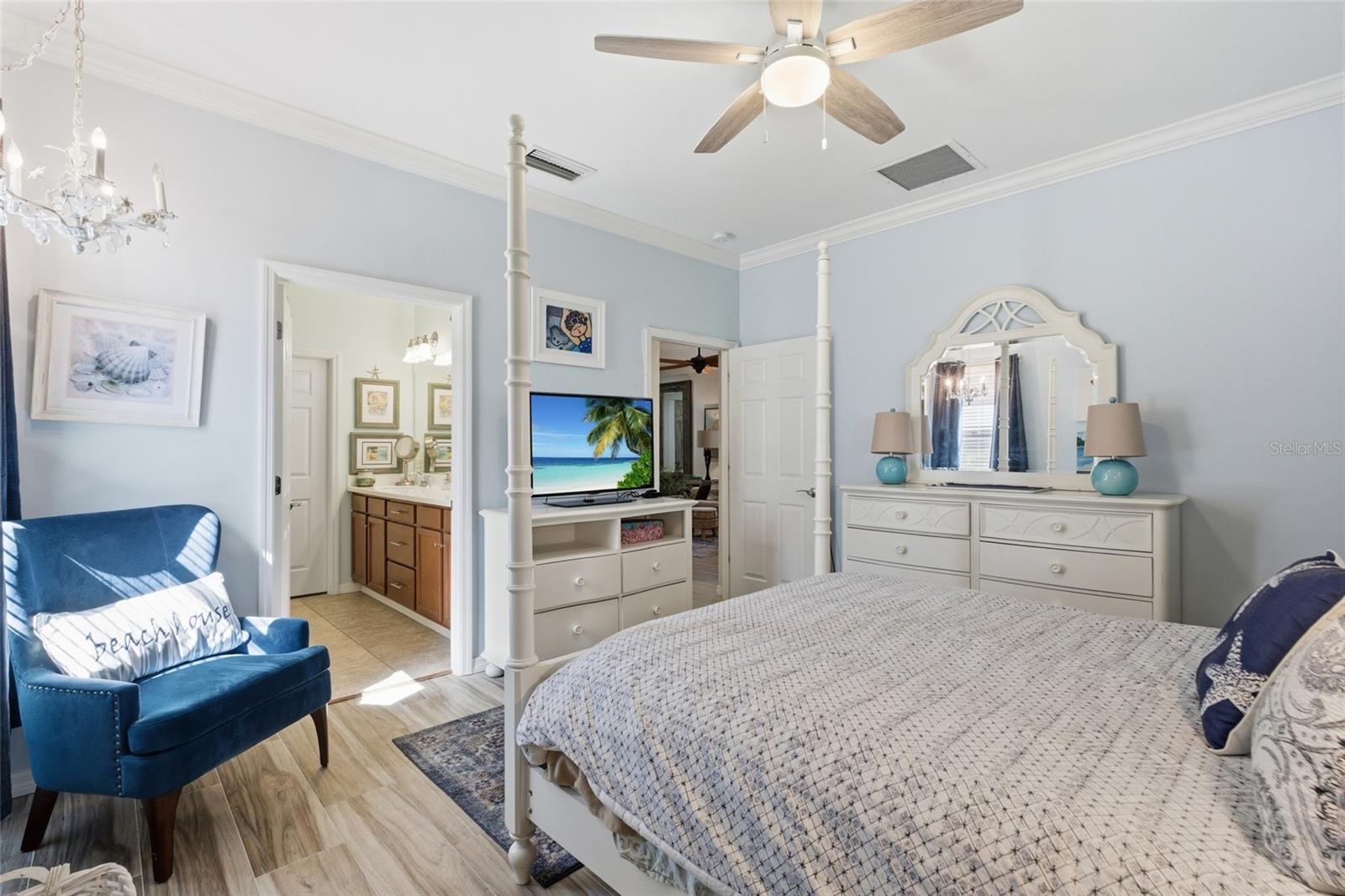 Image 12 of 33 For 19050 Mangieri Street