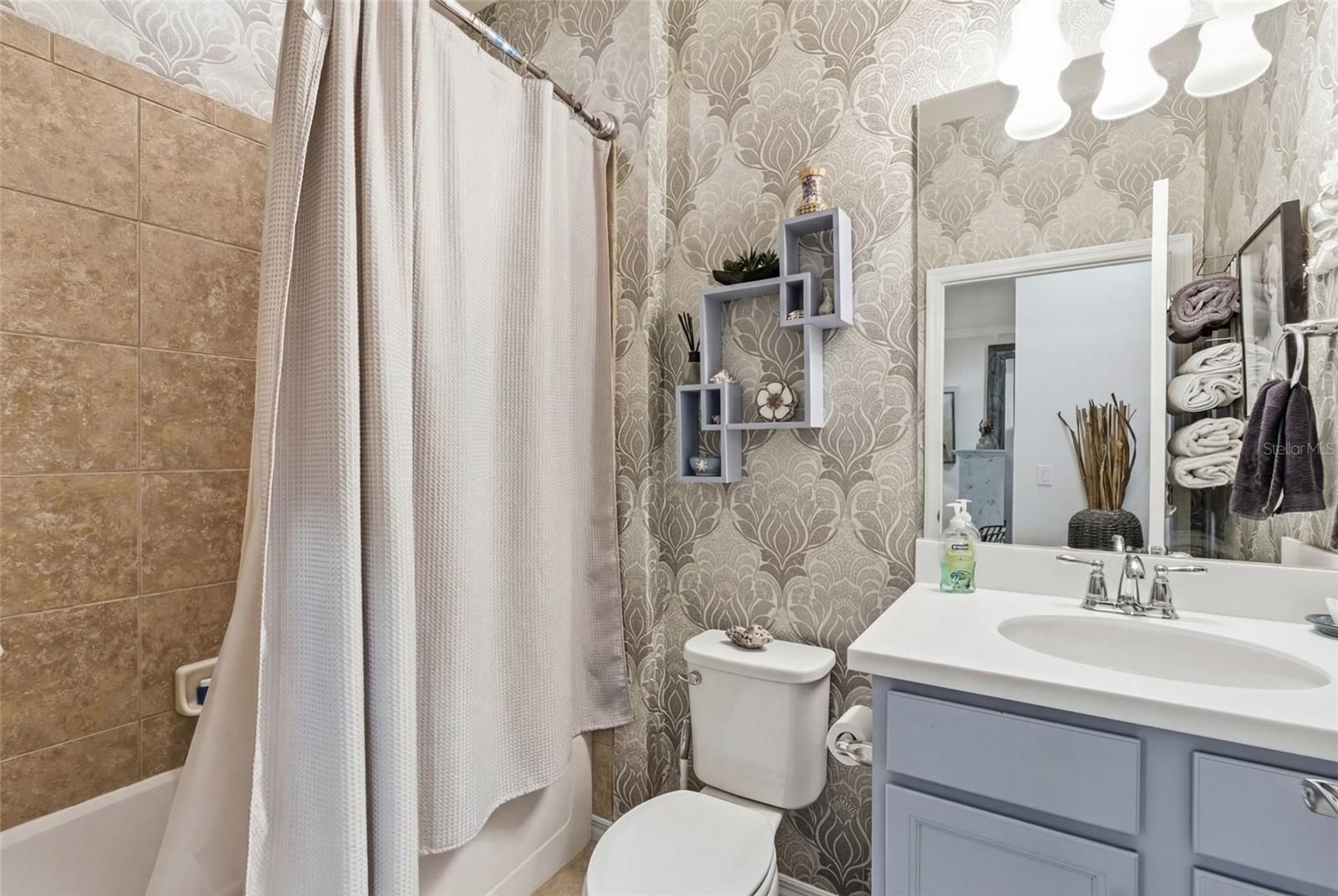 Image 21 of 33 For 19050 Mangieri Street