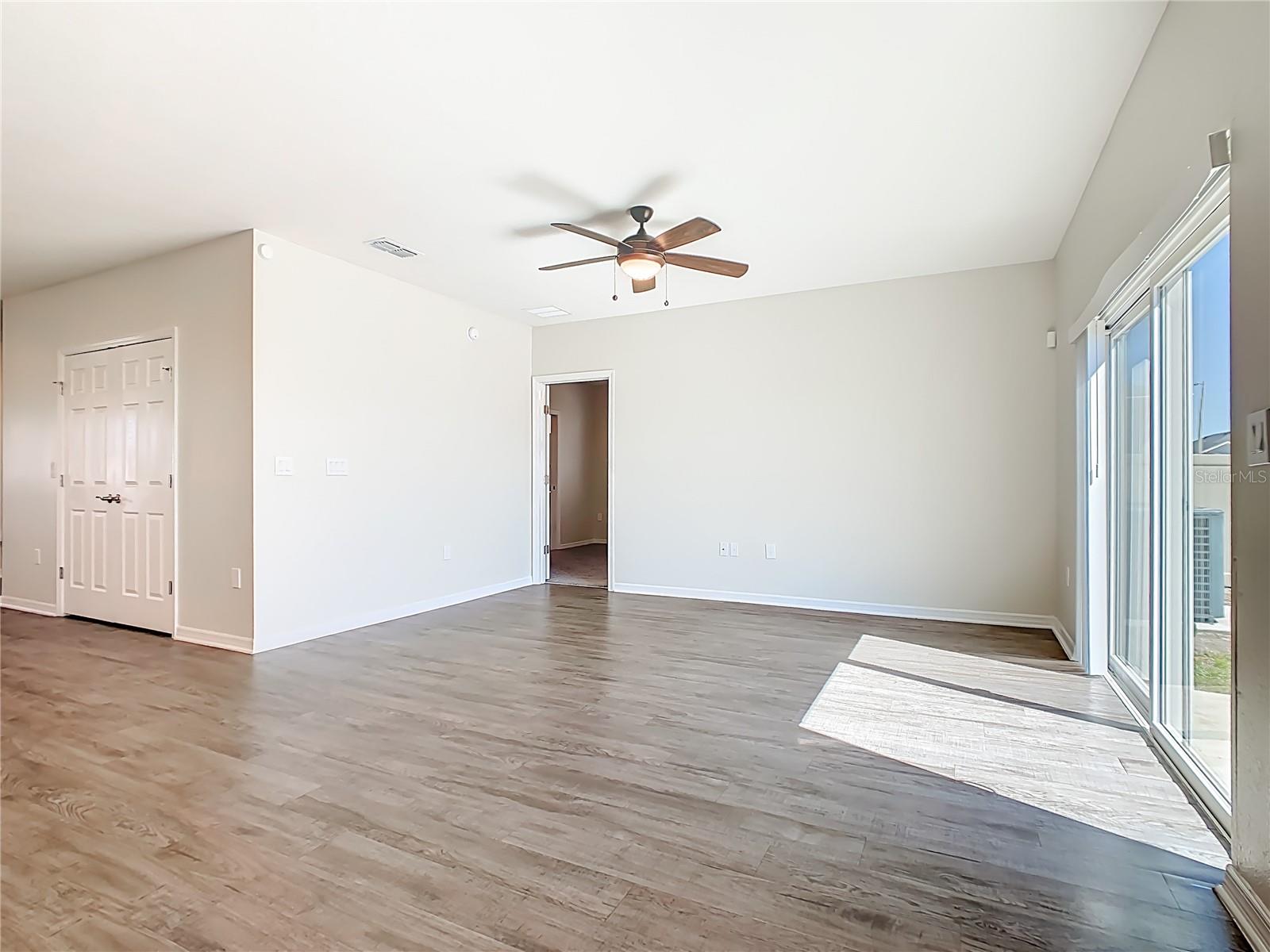 Image 21 of 69 For 1015 Corso Drive