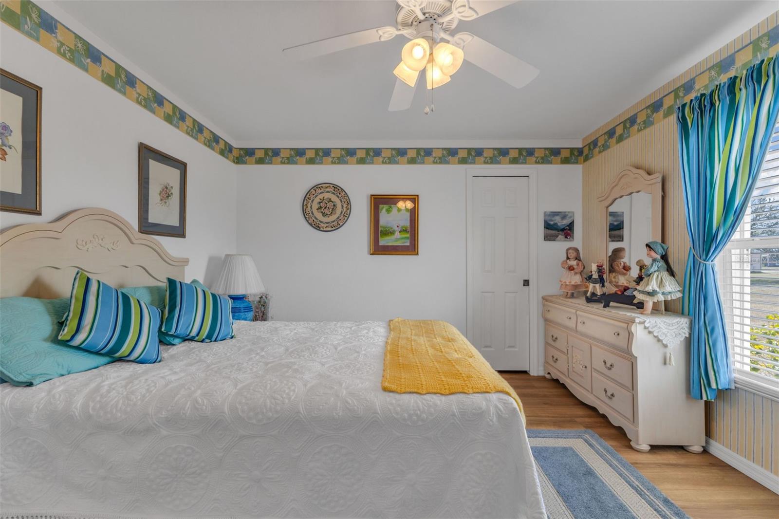 Image 13 of 58 For 26077 Huanuco Drive