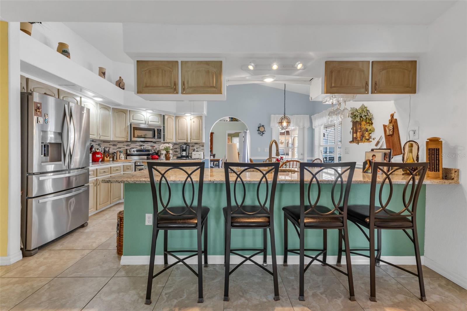 Image 19 of 58 For 26077 Huanuco Drive