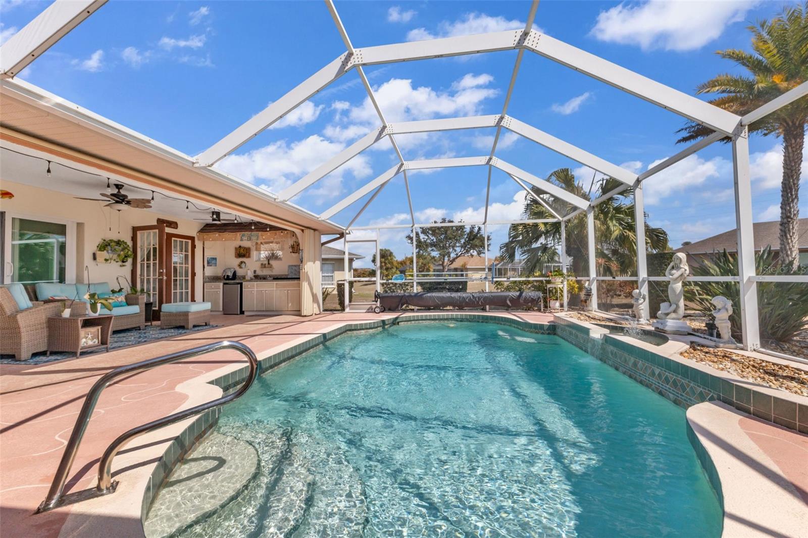 Image 44 of 58 For 26077 Huanuco Drive